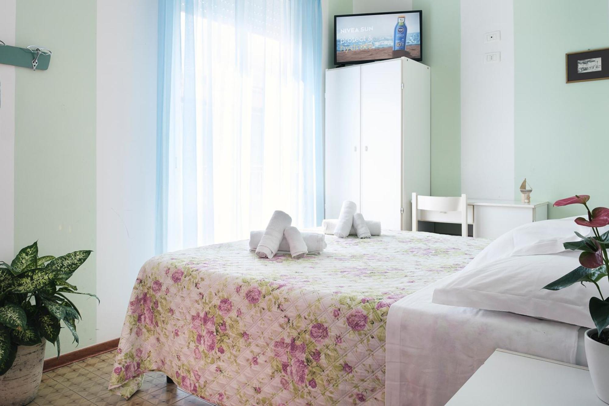 Hotel Cheri 리미니 외부 사진