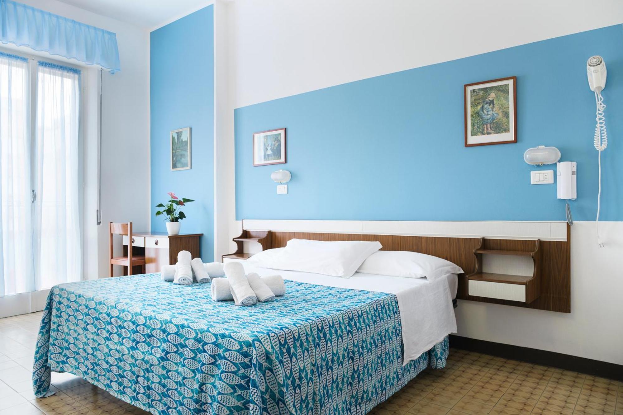Hotel Cheri 리미니 외부 사진