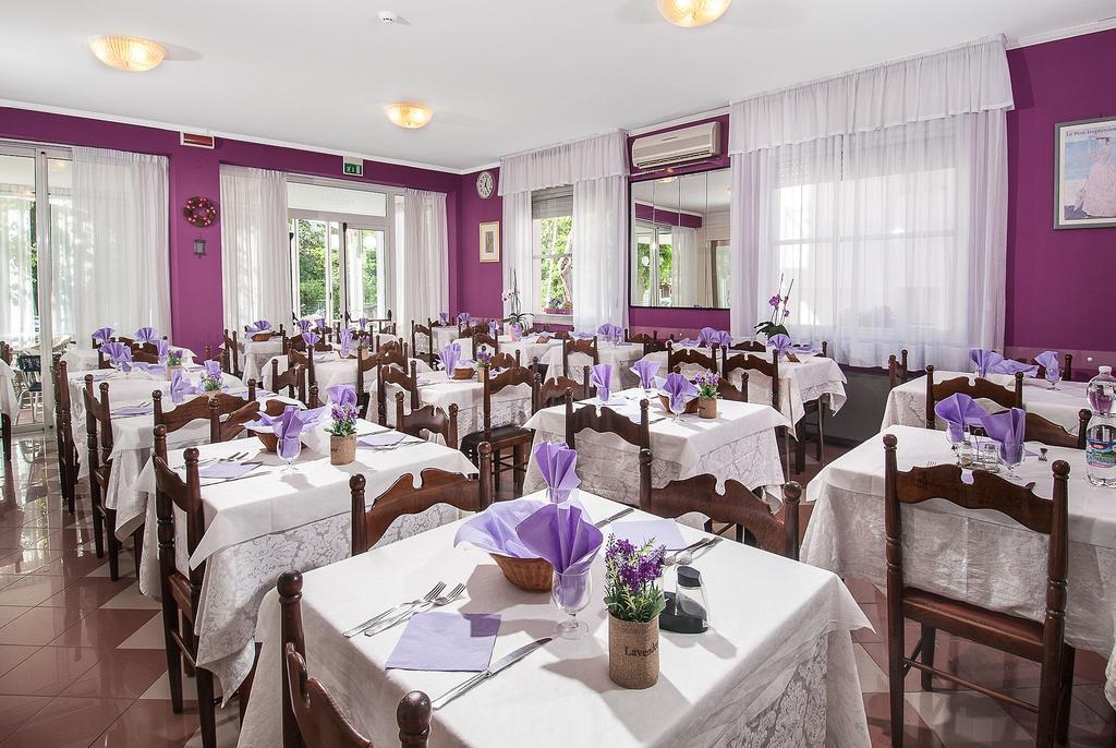 Hotel Cheri 리미니 외부 사진